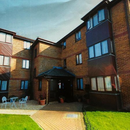Quayside Close Holiday Apartments Poole Exterior foto